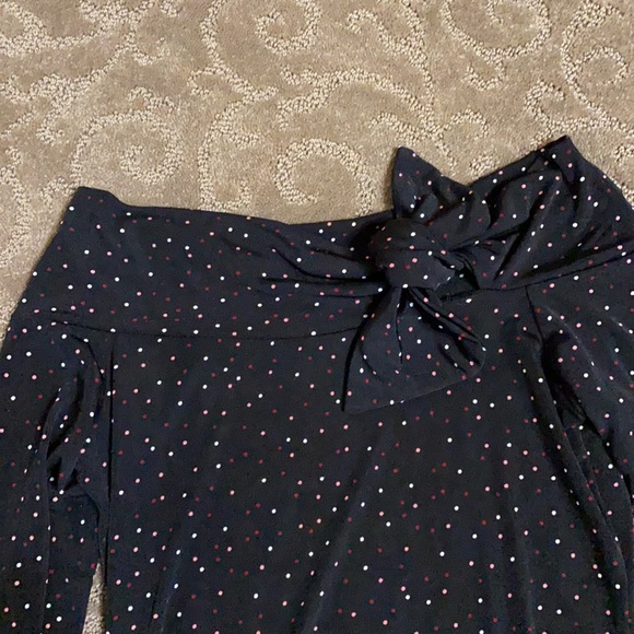 Stretch Top & Skirt - Picture 2 of 3